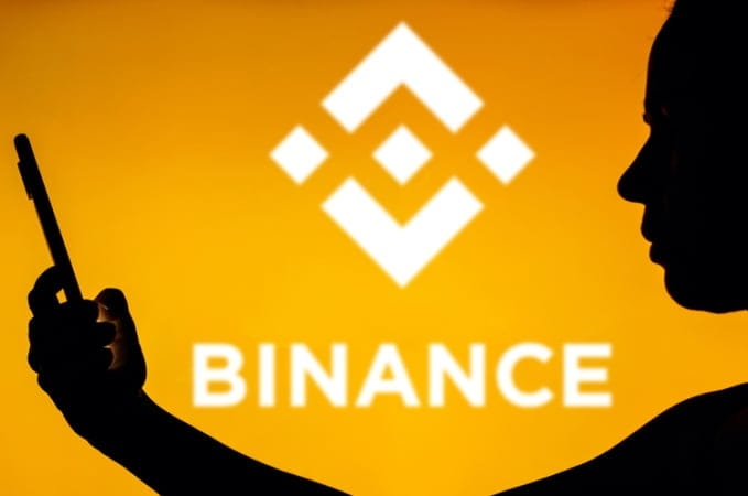 Крупнейшая криптовалютная биржа мира Binance разослала пользователям в Украине важное предупреждение.