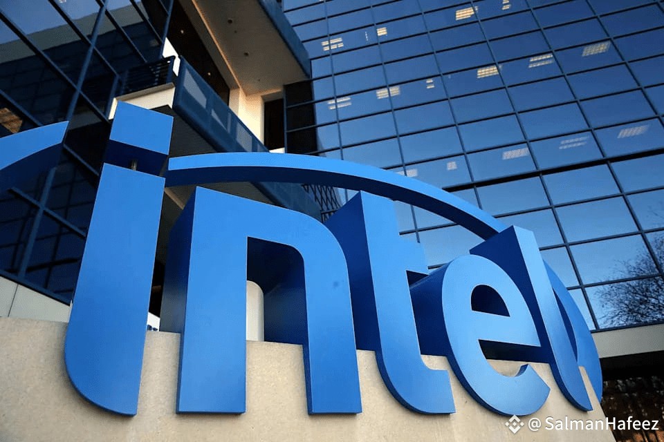 Justin Sullivan/Getty Images Intel shares moved higher after the U.S. government took a stake in the company.